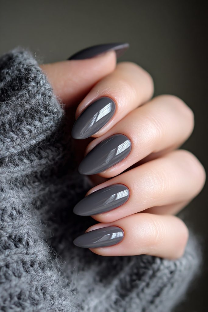 Smoky Gray Nails