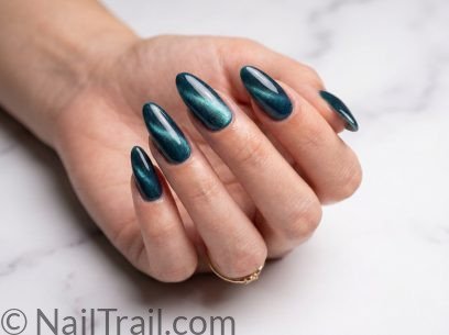 19 Cat Eye Summer Nails You Need to Try Right Now