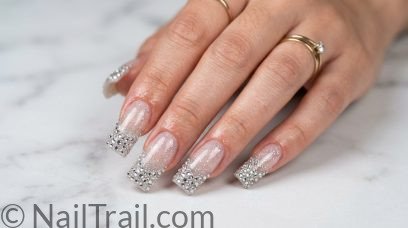 20 2000s Square Nails That Are Going Viral Right Now
